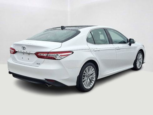 Certified 2020 Toyota Camry XLE image 6