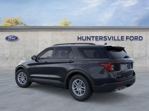New 2026 Ford Explorer Active RWD image 4