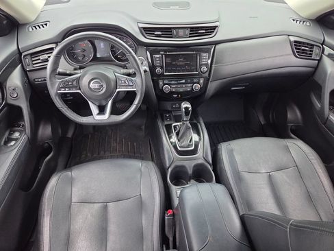 Used 2020 Nissan Rogue SL w/ Premium Package FWD image 6