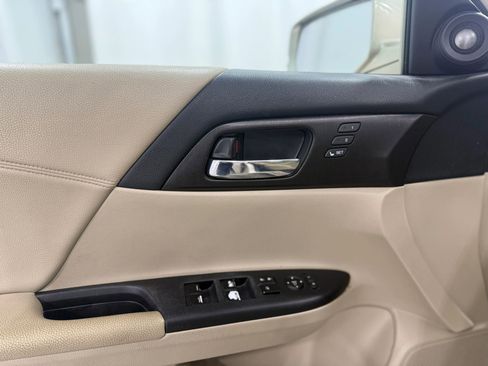 Used 2014 Honda Accord EX-L image 11