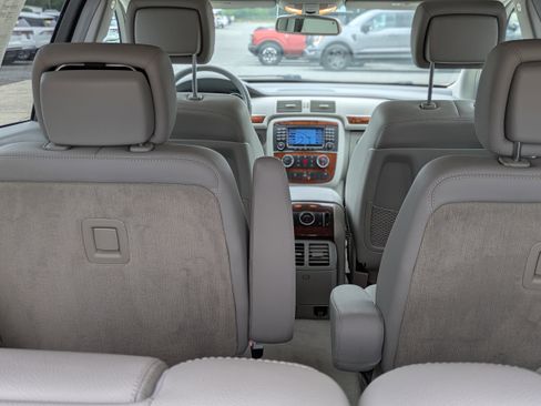 Used 2006 Mercedes-Benz R 500 4MATIC image 11