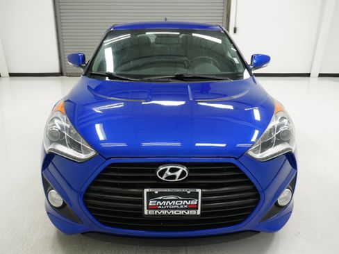 Used 2013 Hyundai Veloster Turbo image 2