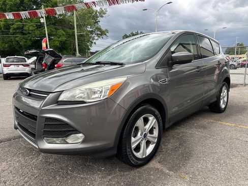Used 2014 Ford Escape SE FWD image 4