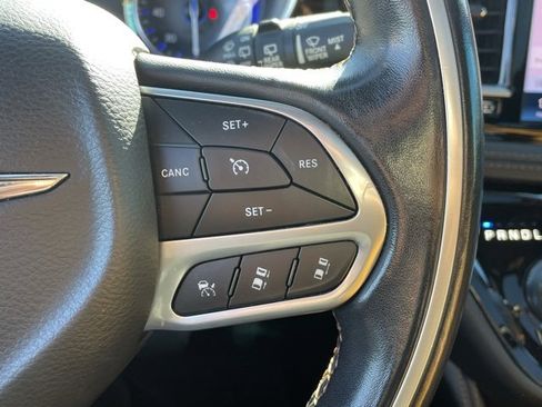 Certified 2021 Chrysler Pacifica Pinnacle image 31