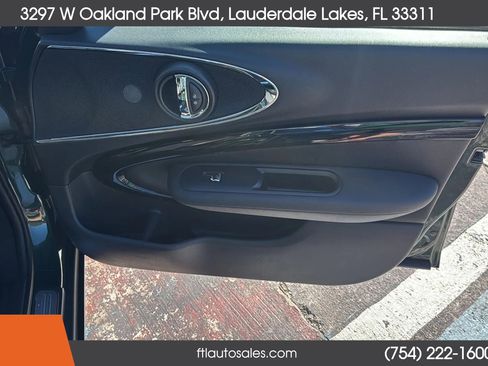 Used 2016 MINI Cooper Clubman image 41