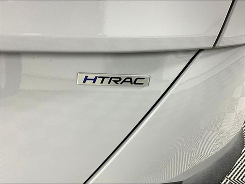 Used 2025 Hyundai Kona SEL AWD/4WD image 24