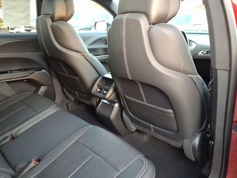 Certified 2024 Cadillac Lyriq Luxury image 21