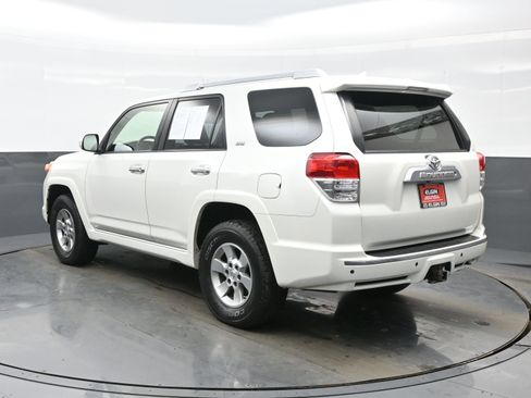 Used 2013 Toyota 4Runner SR5 image 4
