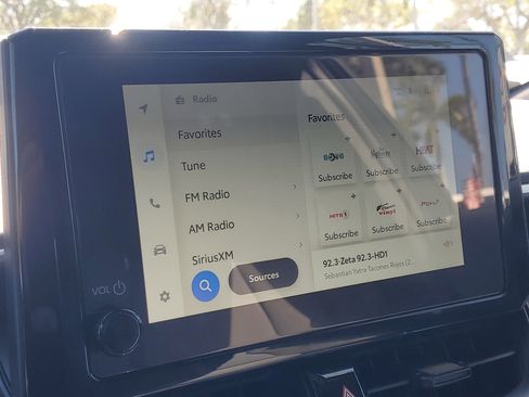 Certified 2024 Toyota Corolla Cross SE image 26