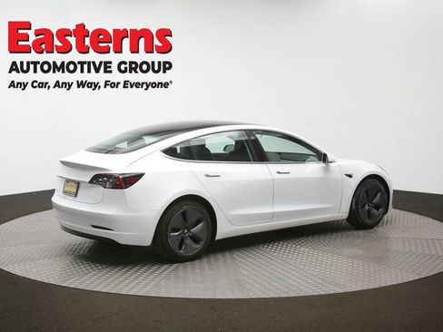 Used 2019 Tesla Model 3 Standard Range image 39