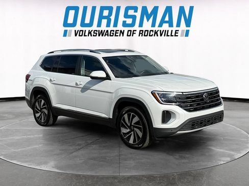 Used 2025 Volkswagen Atlas SEL AWD/4WD image 1