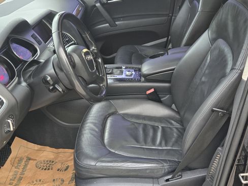 Used 2011 Audi Q7 3.0T Premium image 16