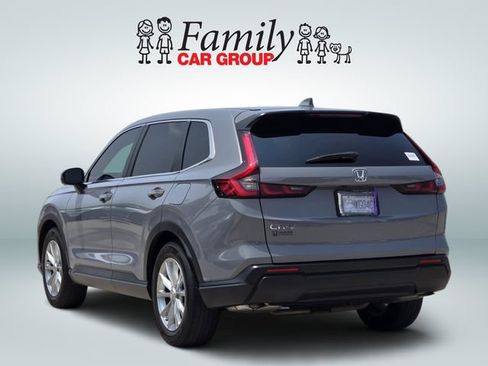 Used 2025 Honda CR-V EX image 3