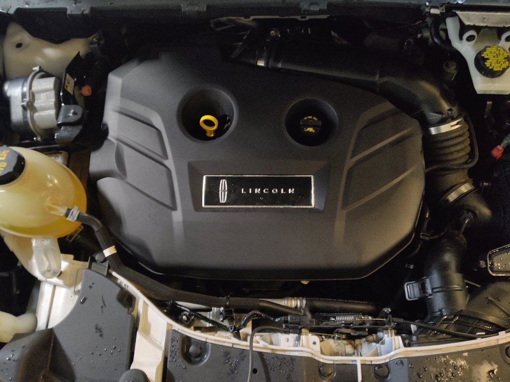 Used 2018 Lincoln MKC Reserve FWD image 30