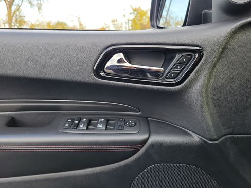Used 2023 Dodge Durango GT AWD/4WD image 17