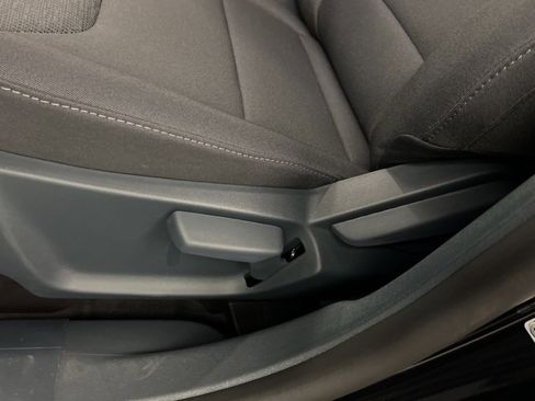 New 2025 Ford Maverick XL image 25