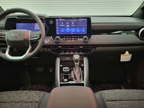 New 2025 Chevrolet Colorado Z71 image 43