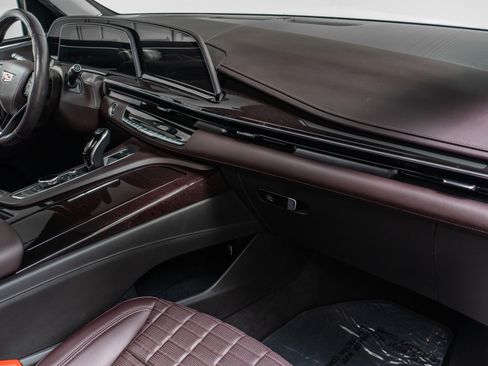 Used 2021 Cadillac Escalade Sport Platinum w/ Heavy-Duty Trailer Package AWD/4WD image 14