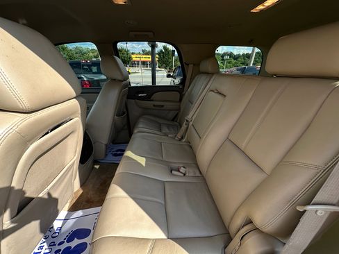 Used 2010 Chevrolet Tahoe LT image 9