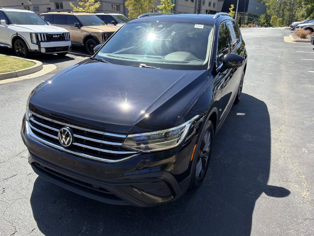 Used 2023 Volkswagen Tiguan SE FWD image 7
