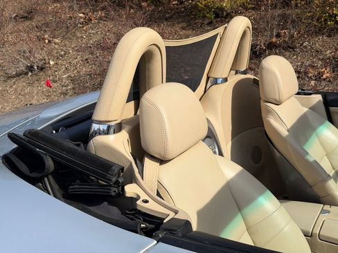 Used 2000 BMW Z8 image 79