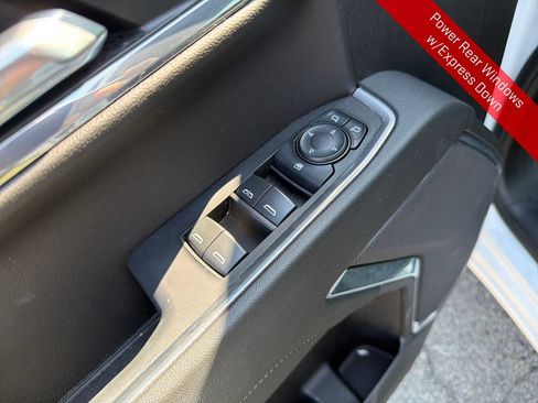 Used 2024 GMC Sierra 1500 Elevation AWD/4WD image 13