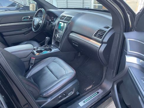 Used 2017 Ford Explorer Sport image 13
