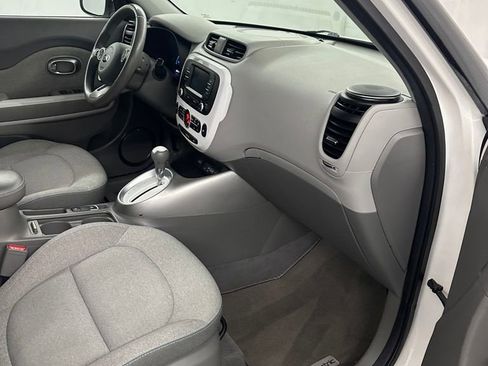 Used 2017 Kia Soul EV-e image 32