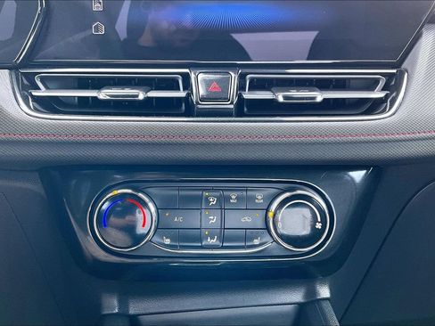 Used 2026 Chevrolet TrailBlazer RS w/ Driver Confidence Package FWD image 31
