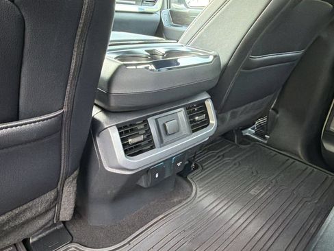 Used 2025 Ford F150 Lariat AWD/4WD image 24