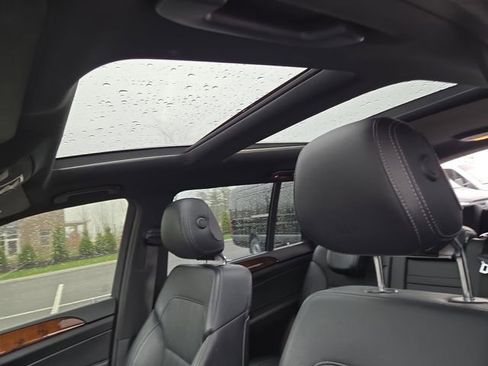 Certified 2017 Mercedes-Benz GLS 450 4MATIC image 29