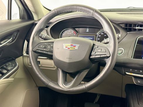 Used 2019 Cadillac XT4 Premium Luxury image 20