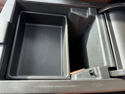 Used 2020 Chevrolet Traverse High Country image 19