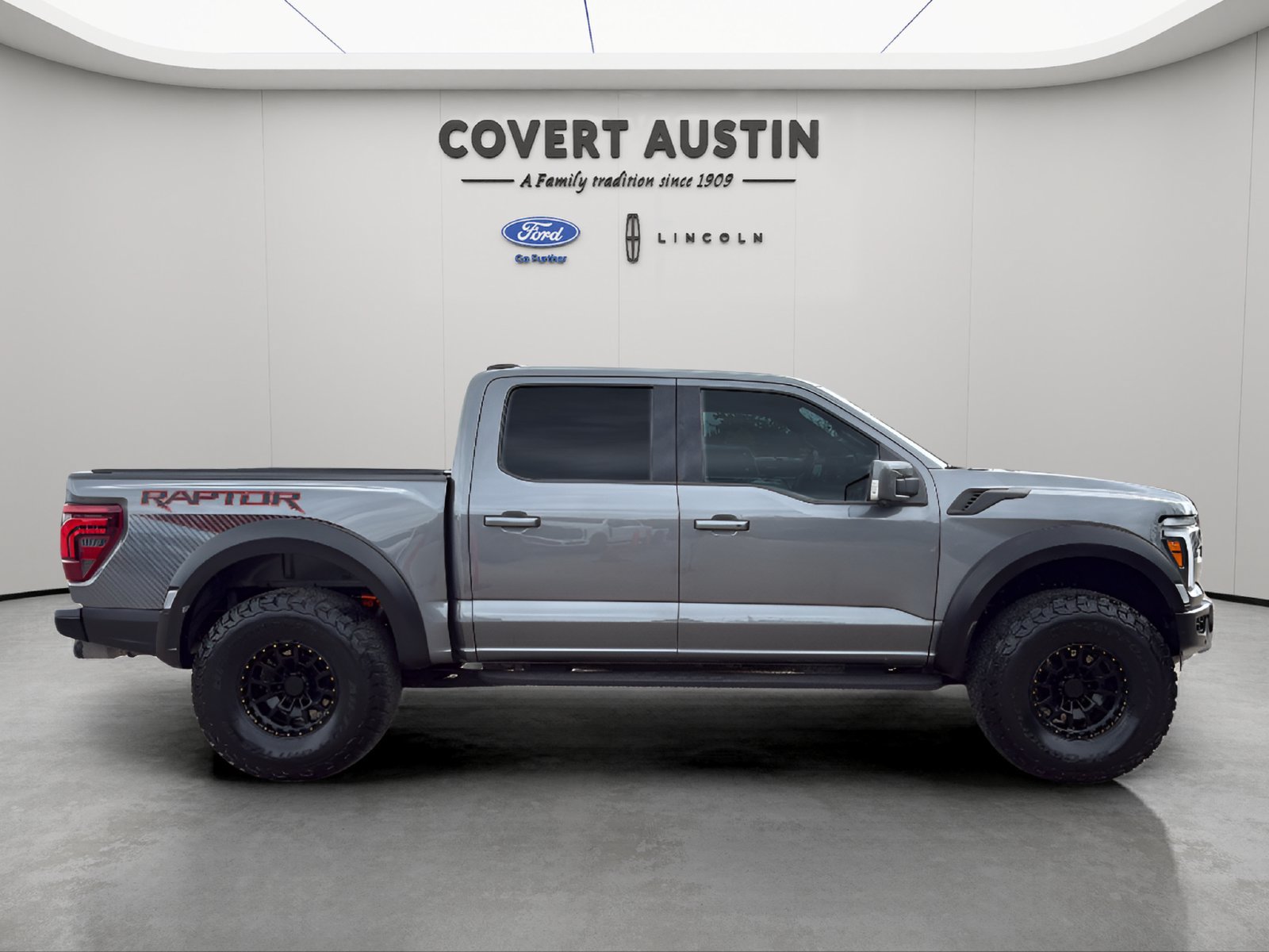 Used 2024 Ford F150 Raptor AWD/4WD image 14