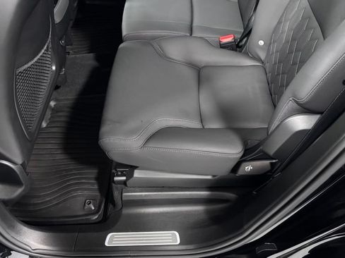 Certified 2026 Volvo XC90 B6 Plus AWD/4WD image 21