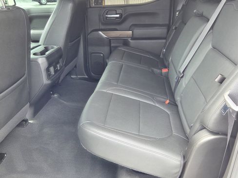 Certified 2022 Chevrolet Silverado 1500 LT Trail Boss w/ Convenience Package II AWD/4WD image 4