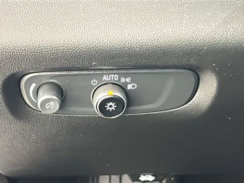 Used 2022 Chevrolet Traverse RS AWD/4WD image 20