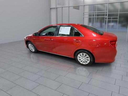 Used 2012 Toyota Camry LE image 6