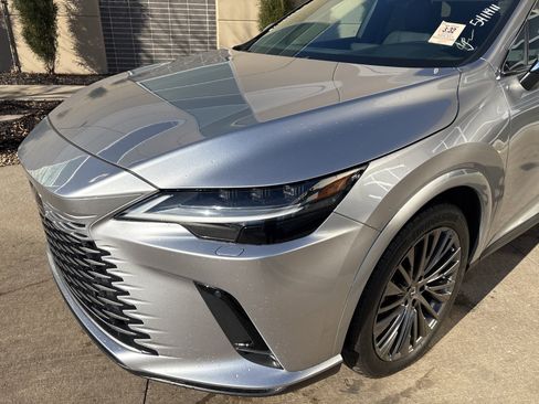 Used 2024 Lexus RX 350 image 6