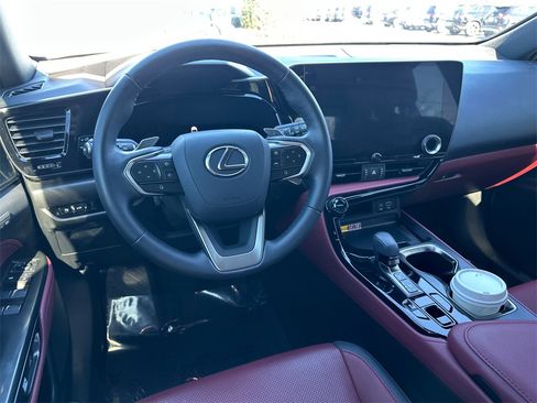 Used 2024 Lexus NX 350h AWD image 23