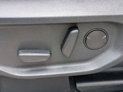 Used 2024 Ford Ranger XLT w/ Equipment Group 301A High RWD image 18