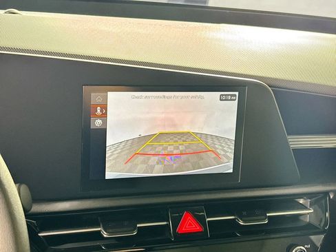 New 2026 Kia Niro LX image 16