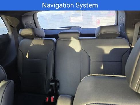 New 2026 Chevrolet Traverse LT w/ Sun and Wheel Package image 13