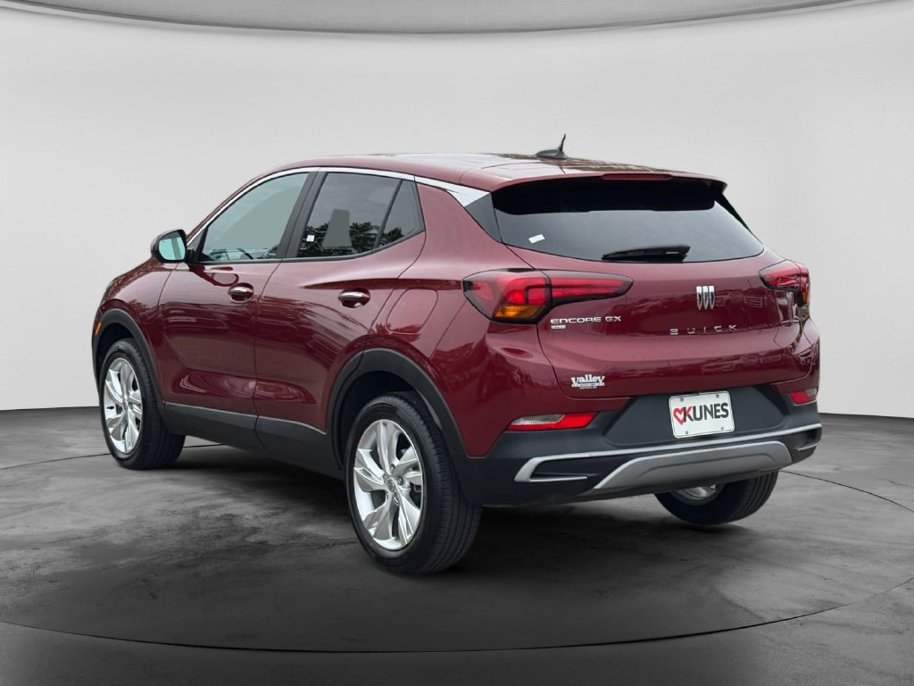 Used 2024 Buick Encore GX Preferred w/ Comfort Package AWD/4WD image 8