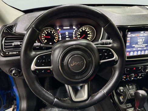 Used 2019 Jeep Compass Limited AWD/4WD image 31