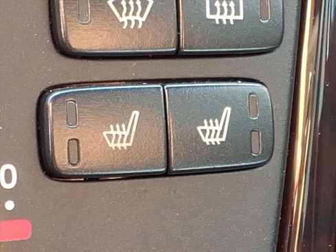 Used 2006 Volvo XC70 image 8