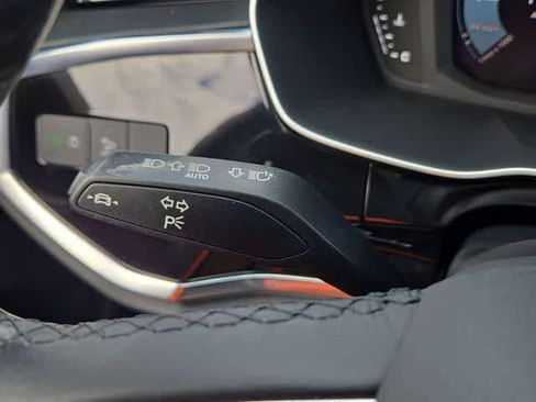 Used 2023 Audi Q3 2.0T Premium AWD/4WD image 28