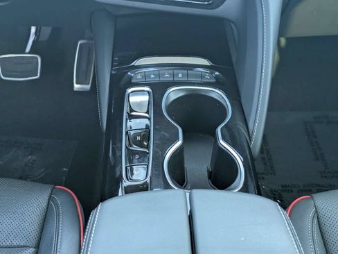 Used 2023 Buick Envision Essence w/ Sport Touring Package AWD/4WD image 20