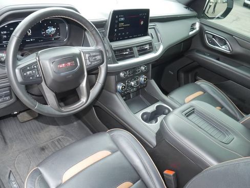 Used 2023 GMC Yukon AT4 w/ LPO, Floor Liner Package AWD/4WD image 16