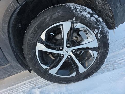 Used 2024 Chevrolet Trax RS w/ Driver Confidence Package image 19